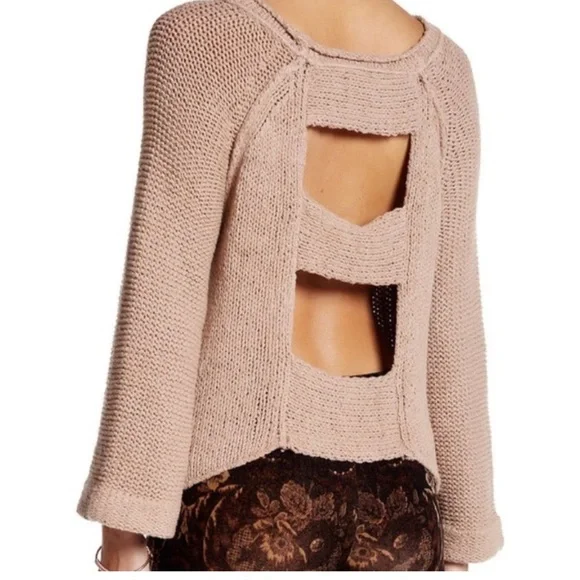 Free People tan Endless Stories open back sweater size large - Picture 3 of 11